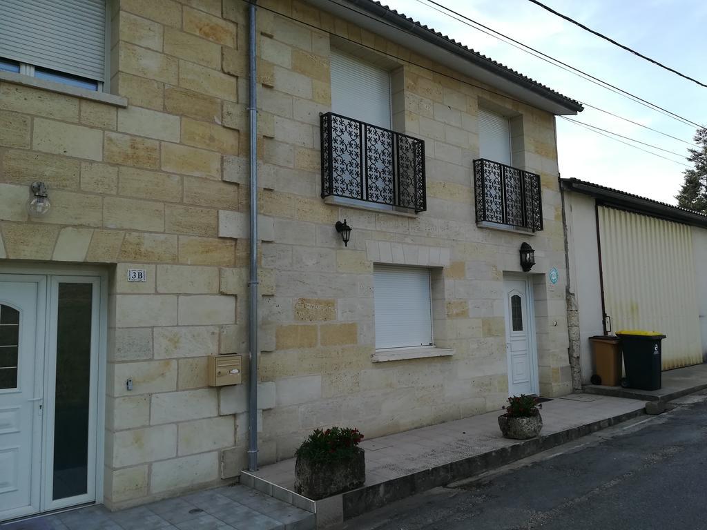 Gite Du Vignoble Sidky Lussac  Εξωτερικό φωτογραφία